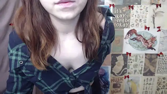 VeryVeryVeryShy  online show from 01-08-26, 06:30