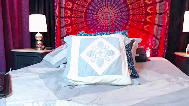 Zahra Elena online show from 03-18-26, 03:24