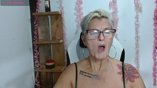 bety-cum2 online show from 07-26-26, 12:50