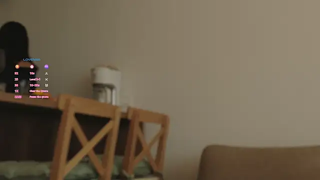 Snapshot of hee_jeen chatting on 09-29-25, 02:01 hee jeen online show from 09-29-25, 02:01