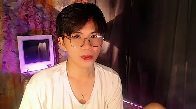 Sexy Handsome Drex online show from 01-28-25, 08:36