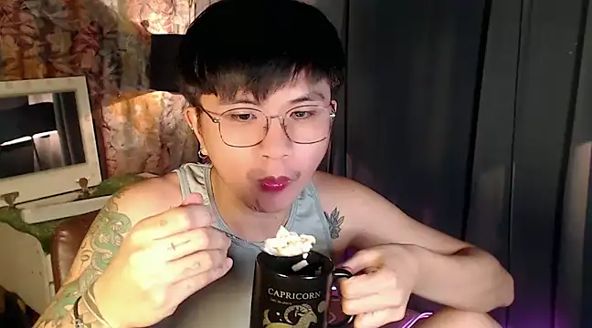 Sexy Handsome Drex online show from 02-18-25, 08:38