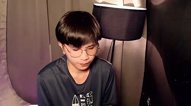 Sexy Handsome Drex online show from 03-06-25, 09:03