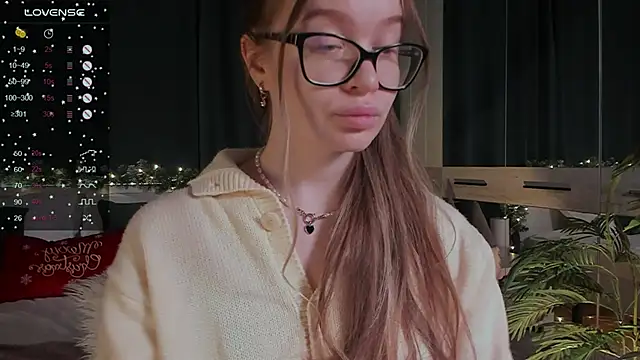 Virtual Girll online show from 12-23-24, 05:43