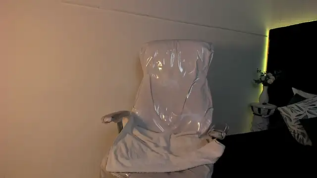 lauren fit online show from 02-12-26, 05:34