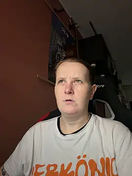 Snapshot of wetgerman_2 chatting on 05-07-26, 06:11 wetgerman 2 online show from 05-07-26, 06:11