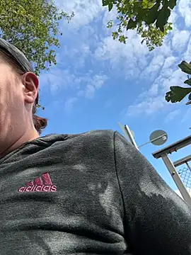 wetgerman 2 online show from 09-29-25, 11:27
