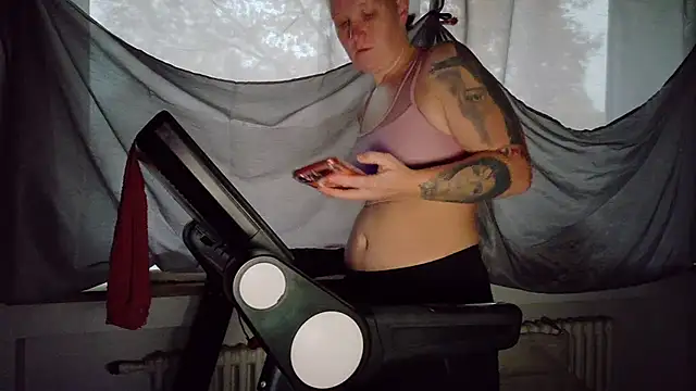 wetgerman 2 online show from 11-06-25, 06:17