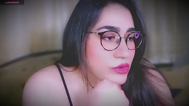 Snapshot of MERA_arab chatting on 01-25-25, 10:18 MERA arab online show from 01-25-25, 10:18