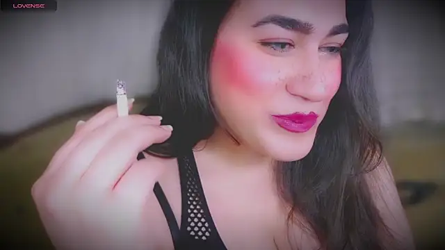 Snapshot of MERA_arab chatting on 02-12-25, 10:48 MERA arab online show from 02-12-25, 10:48