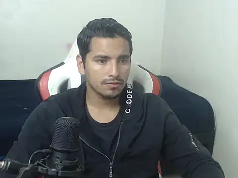 Snapshot of kylian_07 chatting on 06-17-26, 02:22 kylian 07 online show from 06-17-26, 02:22