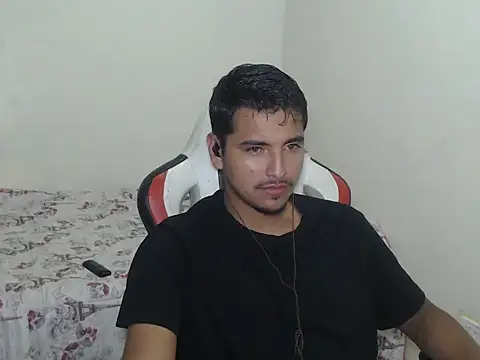 Snapshot of kylian_07 chatting on 03-16-26, 02:19 kylian 07 online show from 03-16-26, 02:19