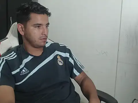 kylian 07 online show from 12-05-25, 02:43