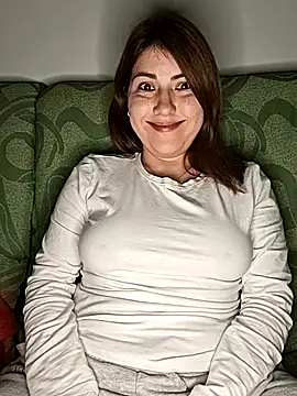 mady gigi online show from 03-17-25, 08:09