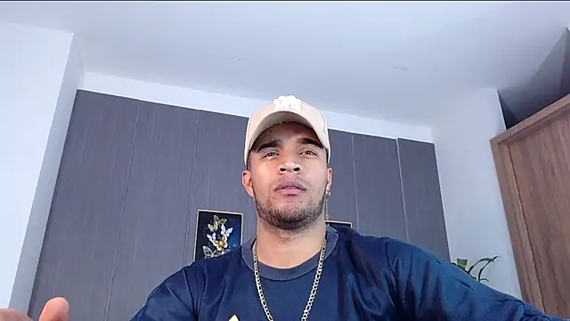 Bigcock 21cm  online show from 03-14-25, 08:17