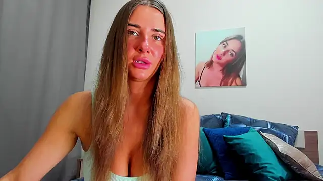Squishy Goddess online show from 06-17-26, 01:16