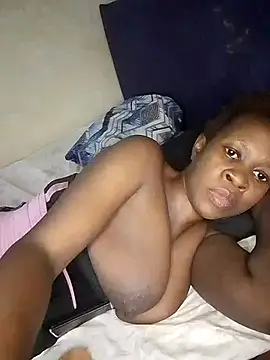 Snapshot of africanpussy22 chatting on 07-09-26, 03:22 africanpussy22 online show from 07-09-26, 03:22