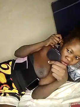 Snapshot of africanpussy22 chatting on 07-10-26, 08:47 africanpussy22 online show from 07-10-26, 08:47