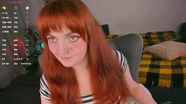 Snapshot of Alice_CutePerv chatting on 05-22-26, 10:19 Alice CutePerv online show from 05-22-26, 10:19