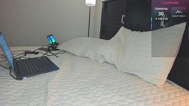 Redjina Angel online show from 04-02-26, 11:11