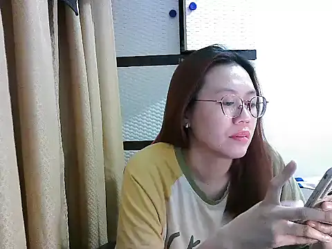 crizzybel online show from 11-18-25, 02:31