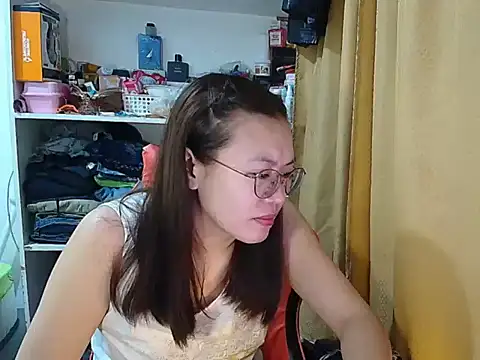 crizzybel online show from 12-16-25, 03:00