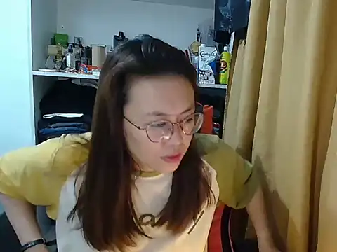 crizzybel online show from 02-15-26, 06:14