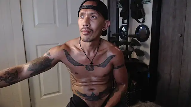 Snapshot of inc25cb@xh chatting on 03-19-25, 05:30 inc25cbxh online show from 03-19-25, 05:30