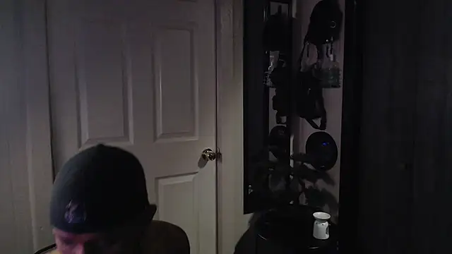 Snapshot of inc25cb@xh chatting on 02-09-25, 06:01 inc25cbxh online show from 02-09-25, 06:01