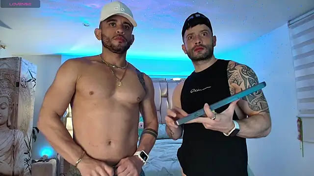 Snapshot of gym_stars_boys chatting on 10-27-25, 03:40 gym stars boys online show from 10-27-25, 03:40
