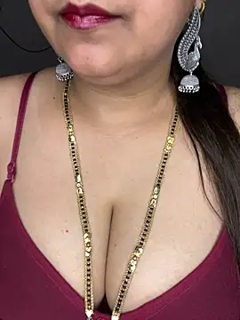 Zoya Varma004 online show from 04-22-26, 02:02
