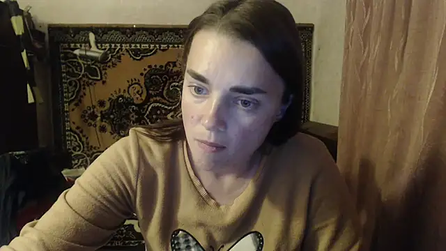 Snapshot of AlisaLaDiva chatting on 10-04-25, 07:59 AlisaLaDiva online show from 10-04-25, 07:59