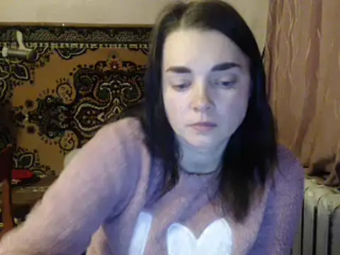 Snapshot of AlisaLaDiva chatting on 02-19-25, 09:03 AlisaLaDiva online show from 02-19-25, 09:03