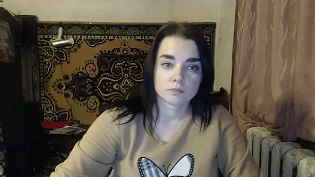 Snapshot of AlisaLaDiva chatting on 01-21-25, 09:15 AlisaLaDiva online show from 01-21-25, 09:15