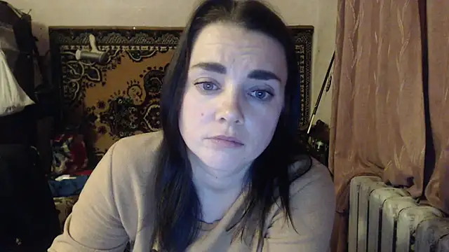 Snapshot of AlisaLaDiva chatting on 02-16-25, 09:05 AlisaLaDiva online show from 02-16-25, 09:05