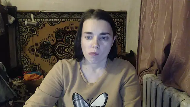 Snapshot of AlisaLaDiva chatting on 12-29-24, 08:48 AlisaLaDiva online show from 12-29-24, 08:48