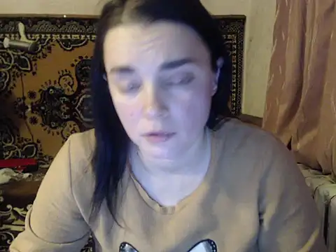 Snapshot of AlisaLaDiva chatting on 02-28-25, 09:12 AlisaLaDiva online show from 02-28-25, 09:12