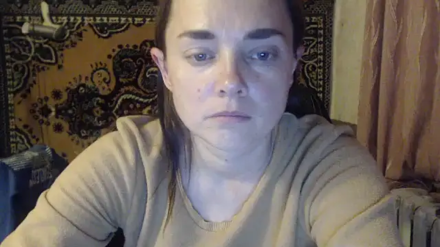 Snapshot of AlisaLaDiva chatting on 10-19-25, 08:22 AlisaLaDiva online show from 10-19-25, 08:22