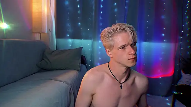 Snapshot of Breston_Sweet chatting on 07-18-26, 08:12 Breston Sweet online show from 07-18-26, 08:12
