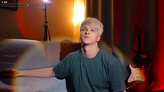 Breston Sweet online show from 10-28-25, 02:45