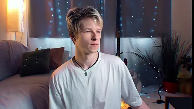 Breston Sweet online show from 04-14-26, 11:04