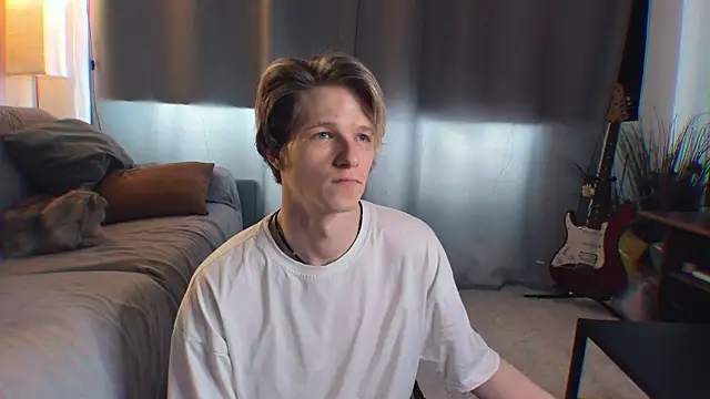 Snapshot of Breston_Sweet chatting on 06-26-26, 08:42 Breston Sweet online show from 06-26-26, 08:42
