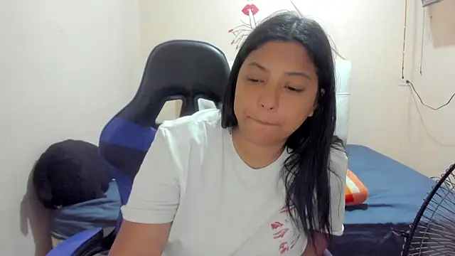 Leylafourniert online show from 03-21-25, 08:50