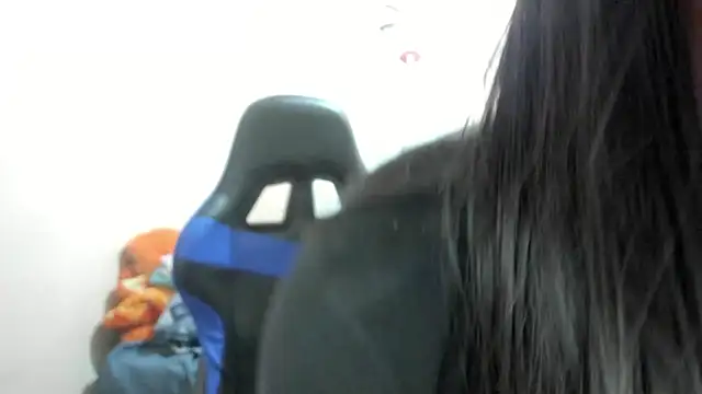 Leylafourniert online show from 03-22-25, 08:37