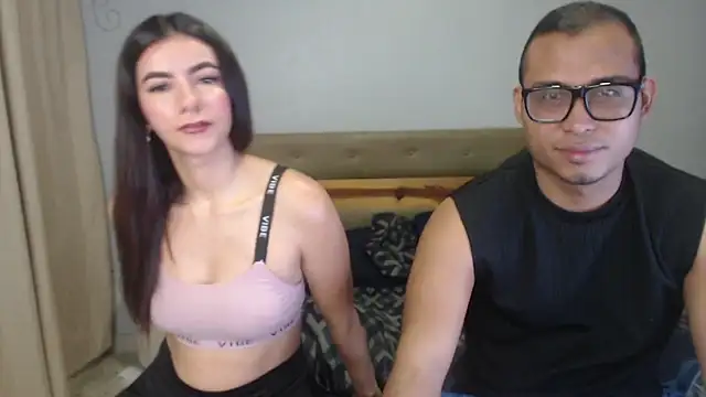Snapshot of couplesex_ve chatting on 05-15-26, 12:58 couplesex ve online show from 05-15-26, 12:58