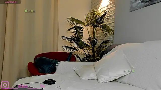 Miss--boo online show from 12-05-24, 07:55