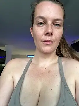 newMichelle online show from 06-19-26, 05:46