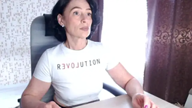 BelovedLady online show from 04-13-26, 06:17