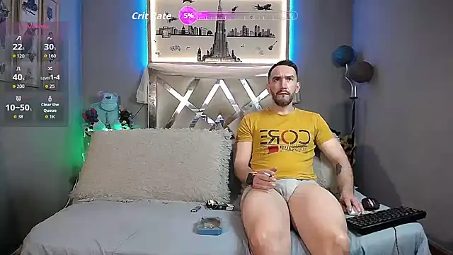 Snapshot of Danny_hot_fun chatting on 07-12-26, 01:12 Danny hot fun online show from 07-12-26, 01:12