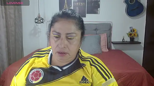 Snapshot of Keyla01_ chatting on 06-27-26, 06:14 Keyla01 online show from 06-27-26, 06:14